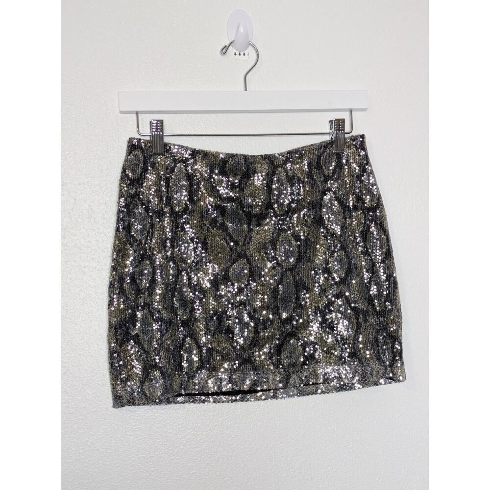Express Women's Sequin Lined Mini Skirt Size XS Shimmer Glam Party Rocker